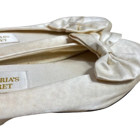 Victoria's Secret Women's Vtg 80s Gold Label Satin Bow Heels Slippers Size 7-8 - Picture 12 of 12